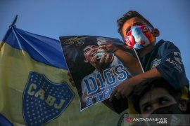 Delapan profesional medis akan disidang terkait kematian Maradona