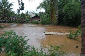 Warga HST khawatir luapan kali benawa dan sungai batang alai