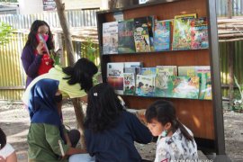 Spektrum - Di Taman Baca motor, anak-anak menemukan kebahagiaan