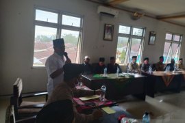 Ninik Mamak Indrapura malu jika Nasrul Abit Kalah di Pessel