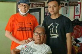 Buku Dewan Pers untuk Museum Perjuangan Pers Sumut