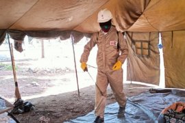 PMI disinfeksi lokasi pengungsian Gunung Ili Lewotolok