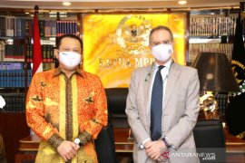 MPR ajak Italia kerja sama bangun sirkuit F1 di Bali