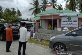 Kakanwil Kemenag Sulteng apresiasi rehab gedung KUA di Parimo