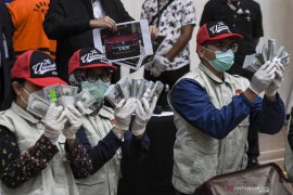 KPK segel lima lokasi dalam penyidikan kasus korupsi menteri sosial