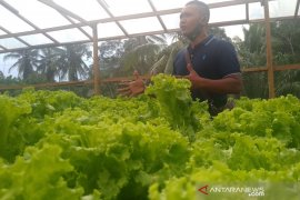 Mengintip Kiprah Bhabinkamtibmas yang juga penggerak desa