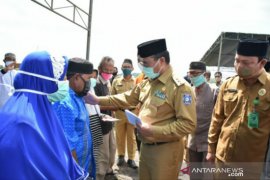 Gubernur Erzaldi: Lulusan Pondok Pesantren Khoirul Ummah harus jadi hafiz Quran