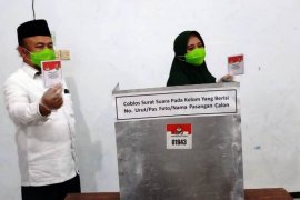 Cabup Khozanah Hidayati berharap Pilkada Tuban berjalan lancar