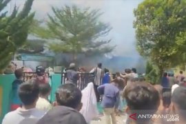 Puluhan  rumah terbakar di Batam