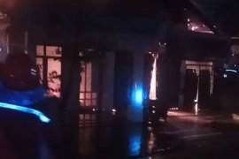 Dua korban tewas akibat satu rumah terbakar