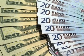 Dolar AS  melemah setelah Fed pertahankan suku bunga mendekati nol