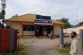 Pos Indonesia Wamena kesulitan kirim barang ke kabupaten pemekaran
