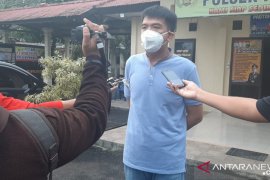 Tolak Swab COVID-19, Oknum Kepala Puskemas Pemali pukul petugas