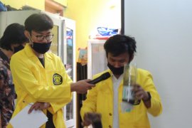FMIPA UI perkenalkan sains aplikatif pada anak-anak sekolah dasar saat pandemi COVID-19