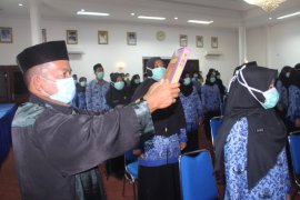 Wabup Paser lantik 167 PNS dan minta pahami kode etik