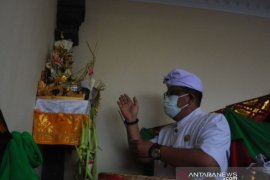 Wabup Tabanan ikuti Pemlaspasan di Banjar Eka Swara