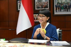 Menlu tegaskan Indonesia tak buka hubungan diplomatik dengan Israel