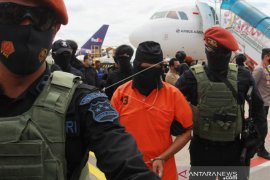 Teroris buronan bom Bali satu