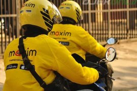 Usulan pemotongan komisi ojol harus melalui kajian mendalam