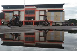 GOR Lembupeteng Tulungagung dijadikan rumah sakit lapangan COVID-19