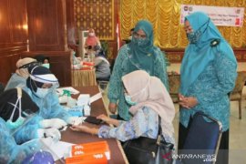 Peringati Hari Ibu, PKK Dumai gelar tes cepat gratis