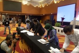 Saksi Denny-Difri tidak hadir saat ditetapkan hasil rekapitulasi suara