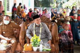 Pemkab Labuhanbatu khitan massal gratis 140 anak di Kecamatan Pangkatan