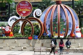 Dekorasi Natal Untuk Tari Pengunjung