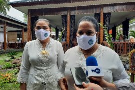 Rekening istri Lukas Enembe diblokir, ini alasan KPK