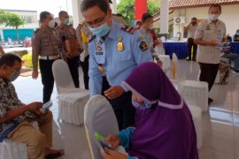 Imigrasi Blitar gelar layanan "Istana" di Tulungagung