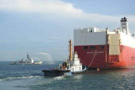 Sepekan, ekspor perdana dari Pelabuhan Patimban hingga vaksin selain Sinovac