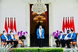 Risma baru diberitahu akan menjadi mensos dua hari sebelum dilantik