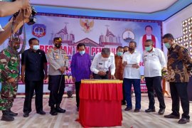 Bupati Kolaka Minta jemaat gereja tidak terpancing isu SARA