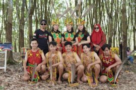 Sanggar Seni asal Paser juara Internasional Festival Sopravista