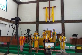 Natal di perbatasan Malaysia dilakukan secara virtual