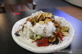 Menikmati hidangan "fusion" Korea nuansa "pocha"