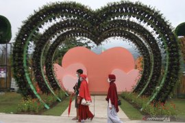 Wisata Batu Love Garden