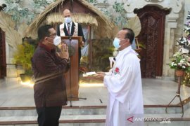 Wabup Tabanan ajak umat Kristiani rayakan Natal dengan kesederhanaan