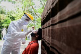 Dishub Jabar sediakan 2.600 tes antigen bagi pelaku perjalanan tol