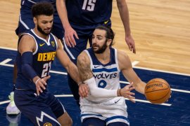 Jokic-Murray boyong Nuggets atasi Timberwolves