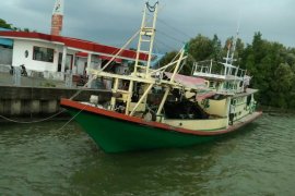 Target PAD pelabuhan perikanan Wameo Baubau 2021 sebesar Rp1,2 miliar
