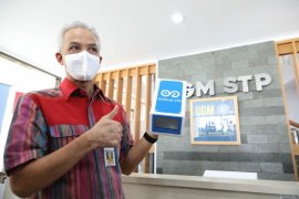 Ganjar pesan 100 unit alat pendeteksi GeNose buatan UGM