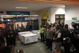 Kapolres Maros turunkan personel kawal kedatangan vaksin COVID-19 Sinovac