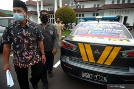 Sidang tuntutan pelanggar UU Kekarantinaan Kesehatan