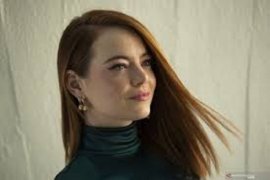 Emma Stone sedang nantikan kelahiran anak pertamanya