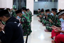 Doa yang dianjurkan usai sholat taubat
