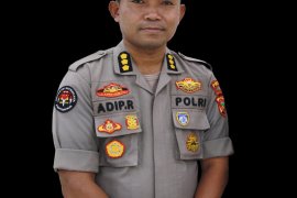 Fasilitas publik di Ternate disemprotkan cairan disinfektan antisipasi corona