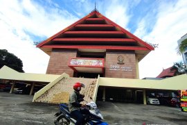 Dua pejabat ASN di DPRD Sulsel terpapar COVID-19