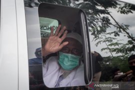 Hindari kerumunan, pembebasan Abu Bakar Ba'asyir dimajukan lebih pagi (video)