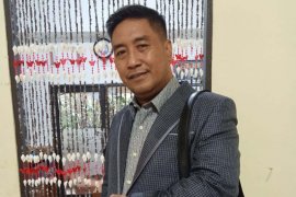 Produsen kasur pegas ingatkan kewajiban utang konsumen